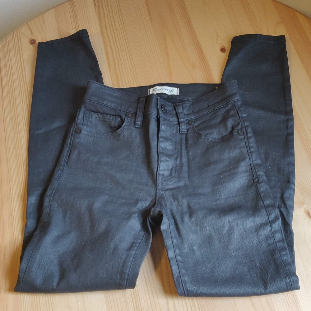 LAST CALL Madewell Coated Black Skinny Jeans 24